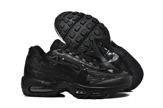 Nike Air Max 95 Olive Green Translucent Lifestyle Sneakers 17