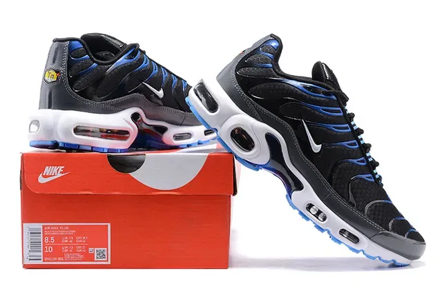 Nike Air Max Plus Black and Red Lifestyle Sneakers 19