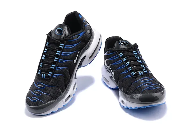 Nike Air Max Plus Black and Red Lifestyle Sneakers 23