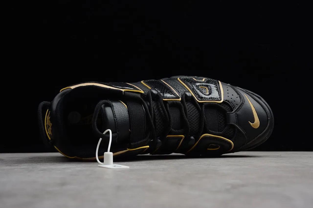 Nike Air More Uptempo Noir et Or chaussures de basket 4