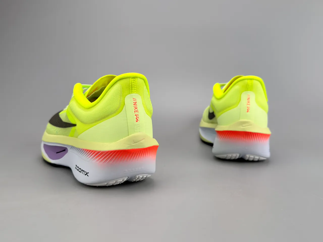 Nike Air Zoom Alphafly Jaune Violet Silhouette de Course Malla Engineered Partie Supérieure Chaussures de course 6
