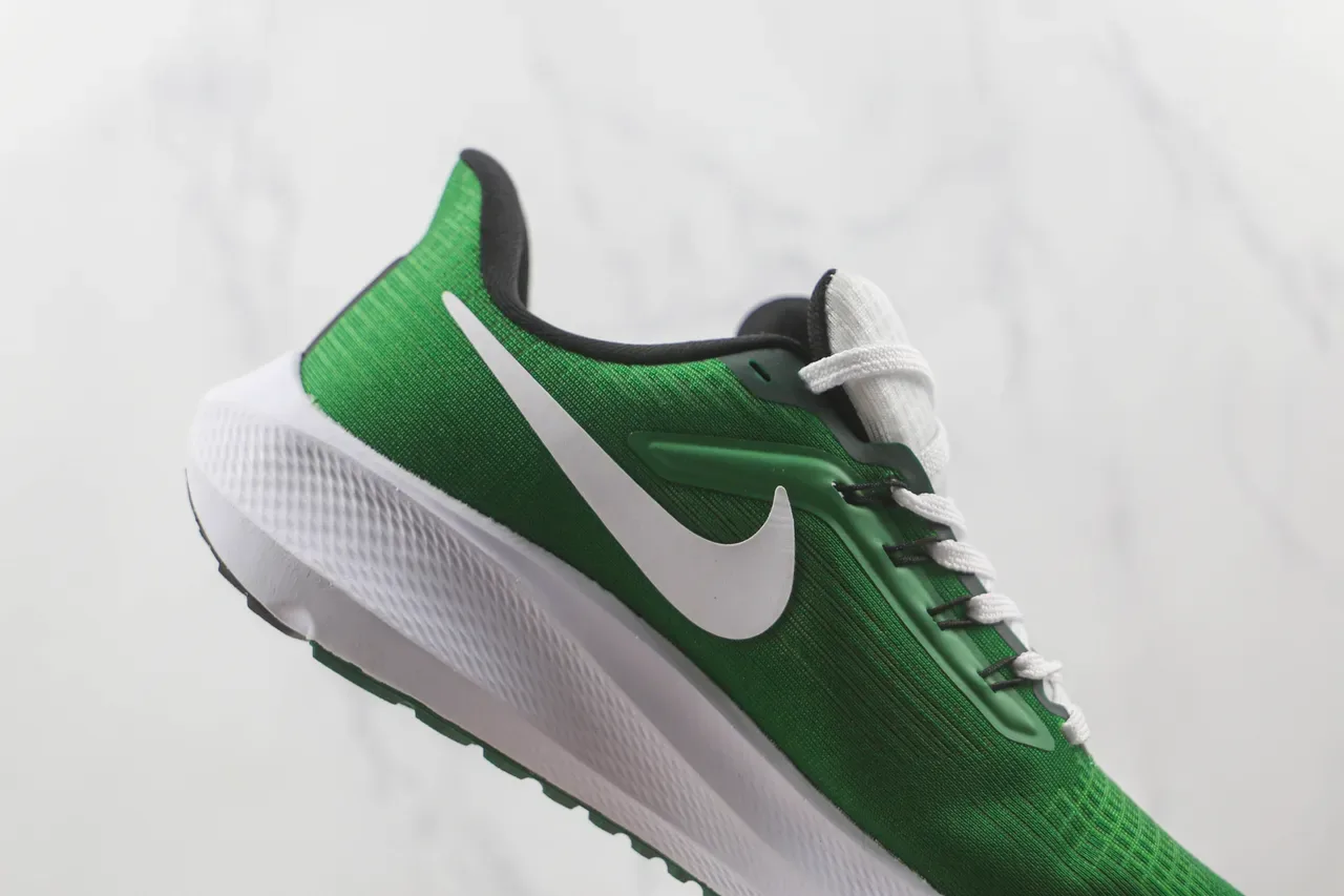 Nike Air Zoom Pegasus Vert Blanc Noir Chaussures Running 5
