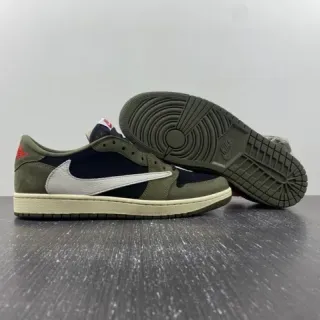 Nike Army Green Navy Low-Top Suede And Textile Upper Lifestyle Sneakers