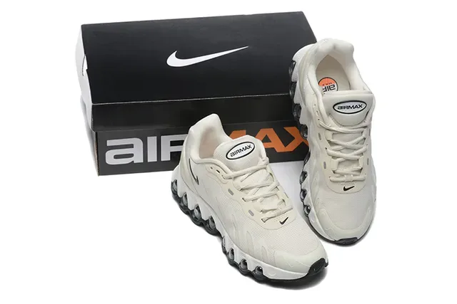Nike Beige Black Low-Top Layered Mesh-Synthetic Upper Sneakers 2
