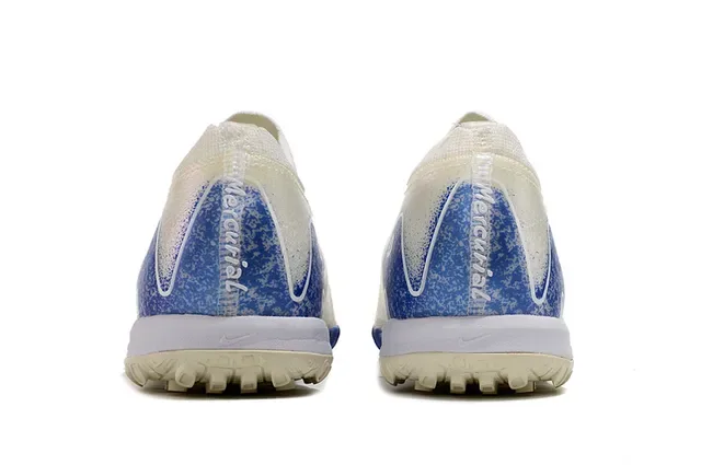 Nike Beige e Azul Sapatos de Futebol com Upper Knit e Sola Turf 4