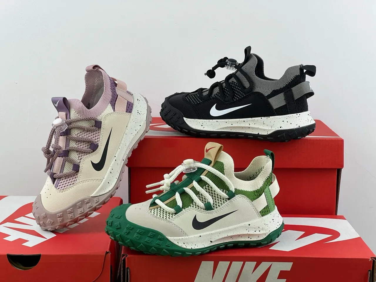 Nike Beige Green Knit Collar Midfoot Strap System Lifestyle Sneakers 6