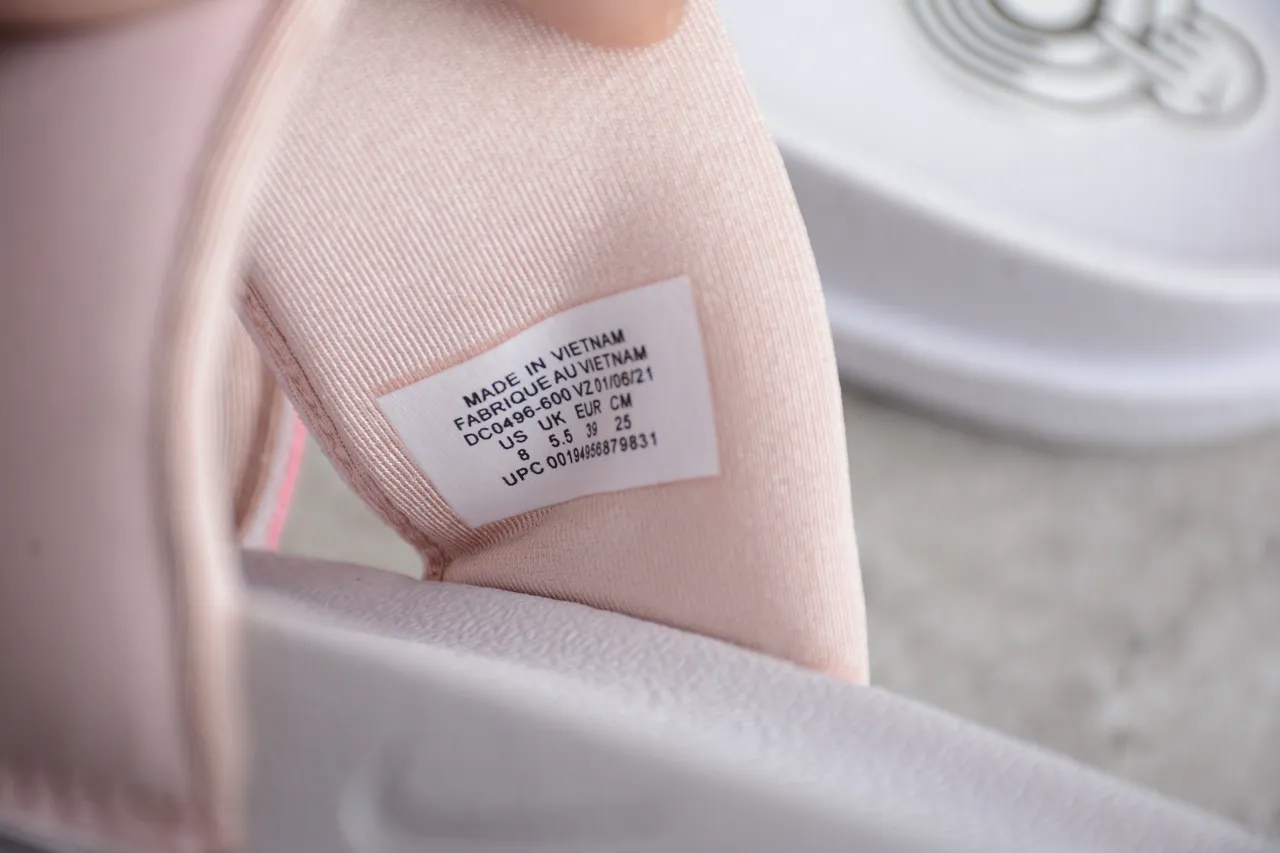 Nike Benassi JDI Pink and White Slippers 4
