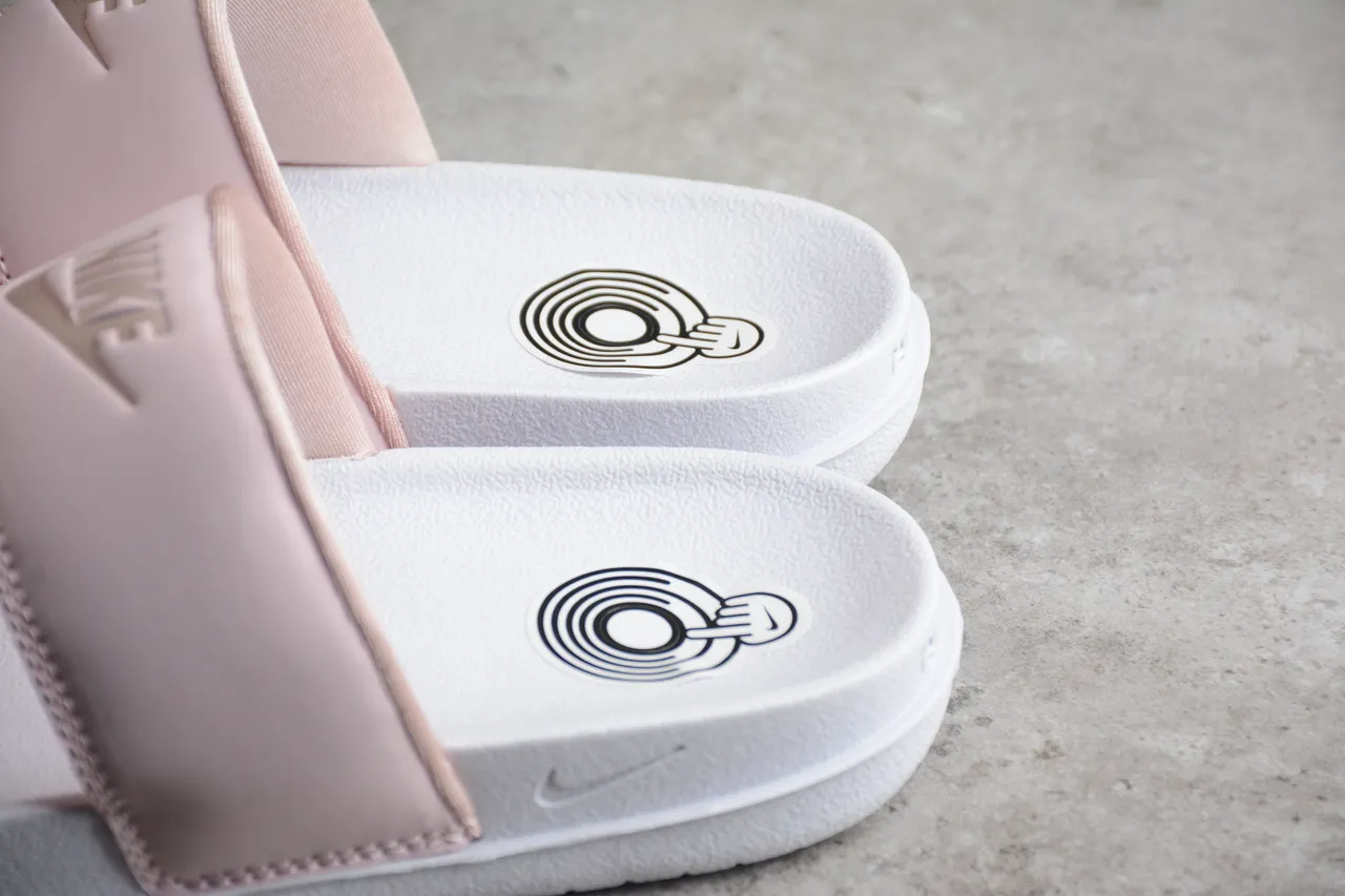 Nike Benassi JDI Pink and White Slippers 5