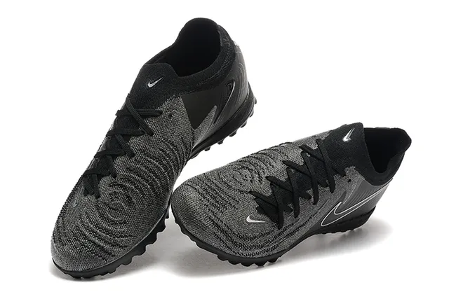 Nike Noir Bleu Upper Knit Col bas Turf Chaussures de football 3