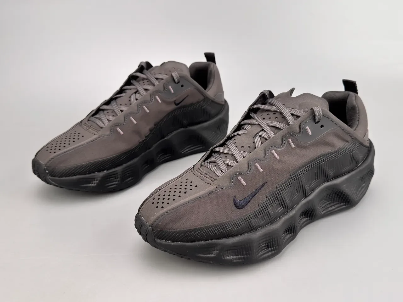 Nike Black Geometric Cage Lifestyle Sneaker 5