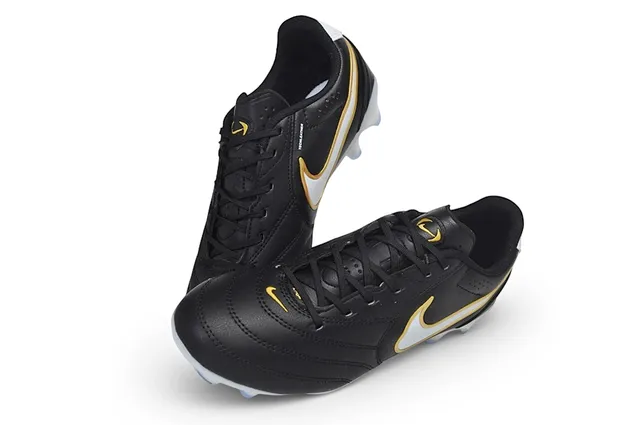 Nike Black Gold Leather Upper Stitched Panel Construction Firm-Ground Soccer Shoes 4