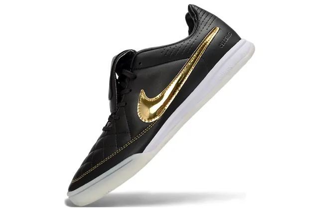 Nike Noir Doré Dessus en Cuir Matelassé Swoosh Métallique Chaussures de Football Indoor 3