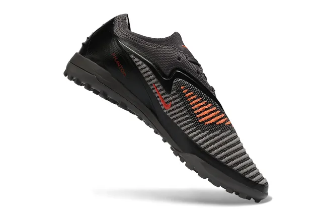 Nike Black Green Low-Cut Silhouette Flyknit-Style Engineered Knit Upper Turf Soccer Shoes 2