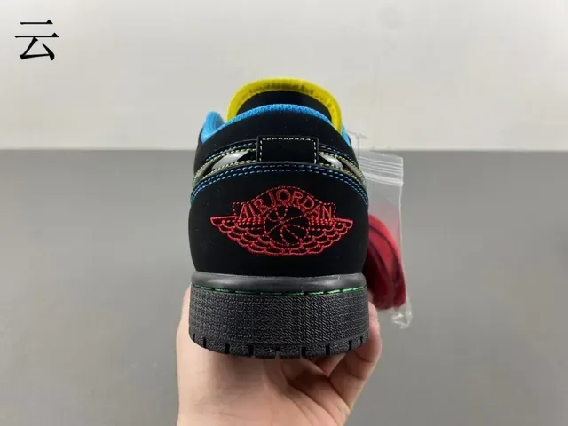 Nike Black Multicolor Low-Top Suede And Leather Upper Lifestyle Sneakers 6