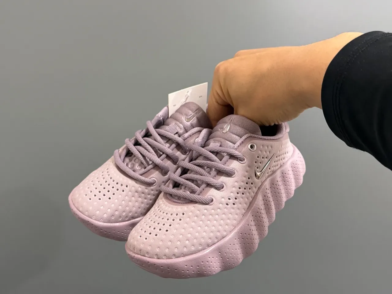 Nike Black Perforated Knit Upper Sculpted Wavy Midsole Lifestyle Sneakers 13
