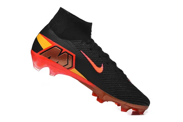 Chuteira de Futebol Nike Preto e Vermelho Alta Corte em Malha Translucida Air Zoom Sola FG 3