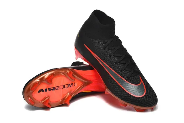 Chuteira de Futebol Nike Preto e Vermelho Alta Corte em Malha Translucida Air Zoom Sola FG 7