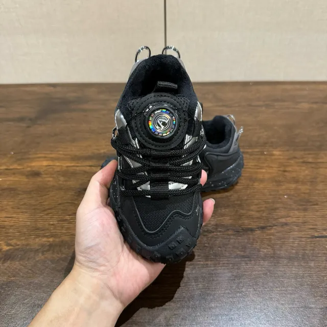 Nike Black Silver Sole Layered Synthetic Overlays Chunky Sneakers 10
