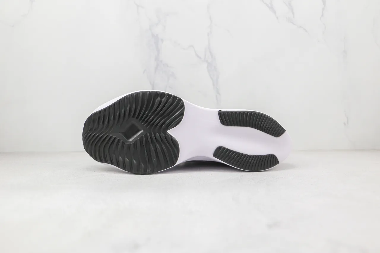 Nike Black White Mesh-and-Synthetic Upper Linear Swoosh Graphic Running Shoes 3