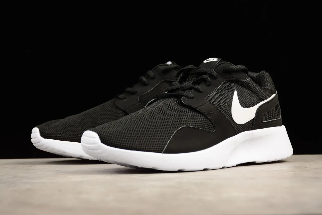 Nike Black White Mesh Upper Synthetic Overlays Lifestyle Sneakers 11
