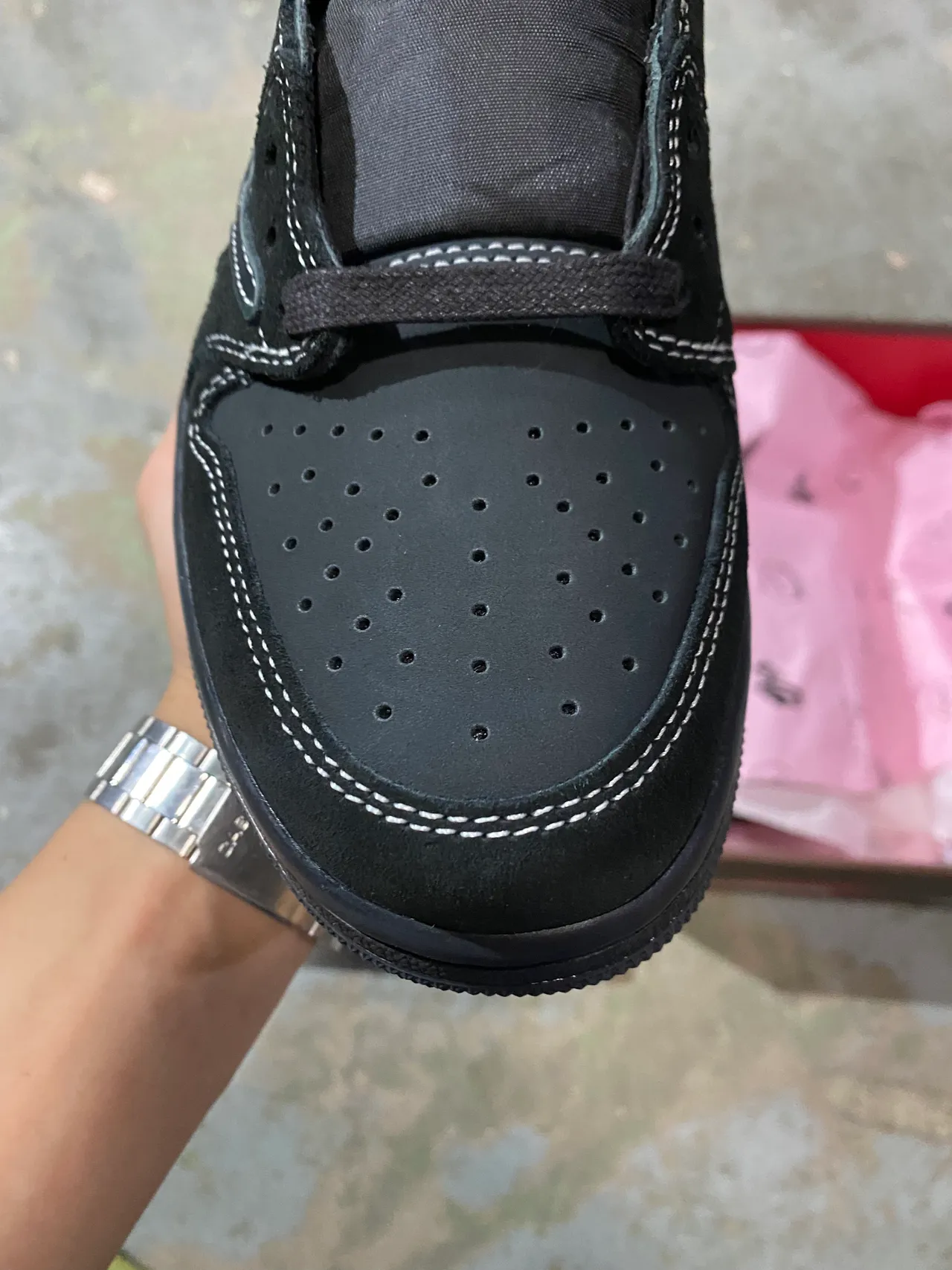 Nike Black White Suede And Leather Upper Contrast Stitching Lifestyle Sneakers 2