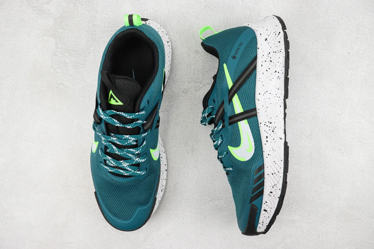Nike Bleu Vert GORE-TEX Imperméable Tacheté Semelle intermédiaire Chaussures de course 3