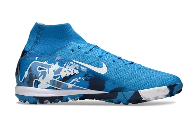 Nike Chaussures de football bleu marine de haut avec col de chaussette impression de camouflage sur la tige pour pelouse 7