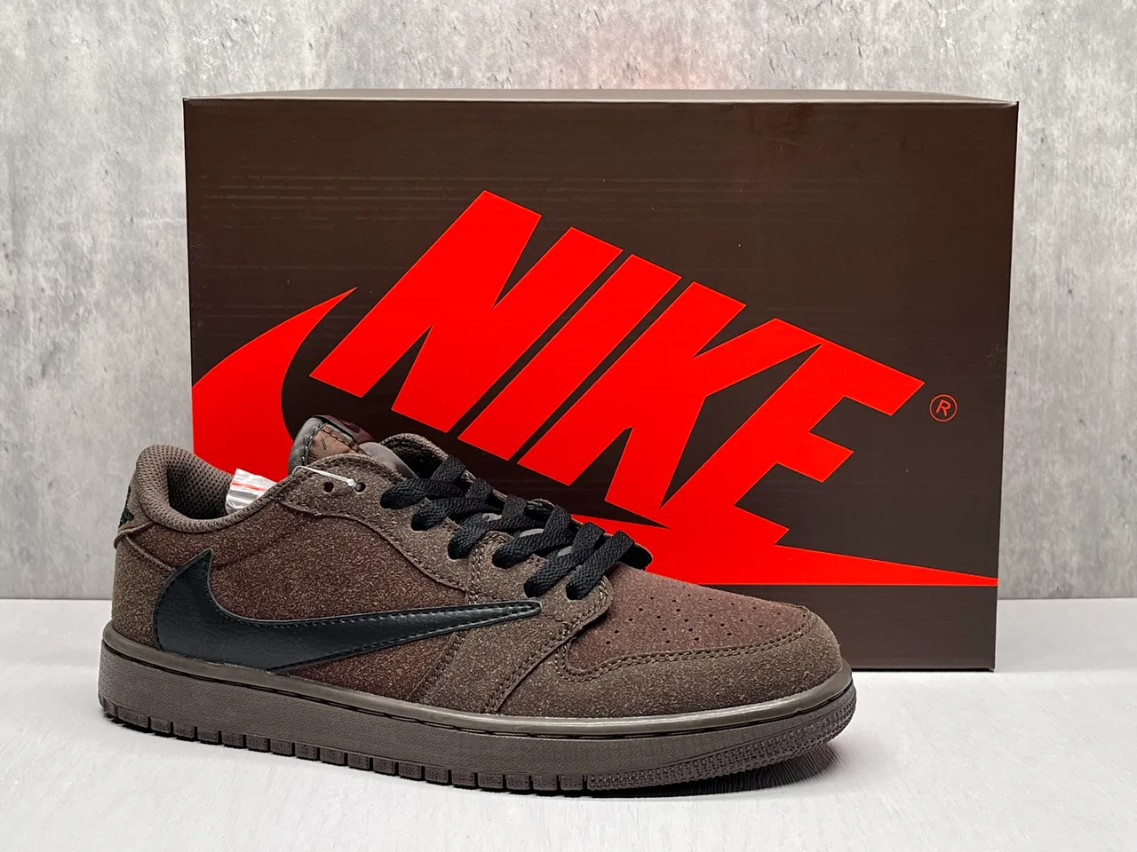 Nike Brown Black Suede Upper Oversized Swoosh Lifestyle Sneakers 8