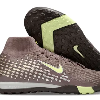 Nike Marrón Verde Zapatos de fútbol con ajuste tipo calcetín, parte superior de tejido, clavos moldeados para césped