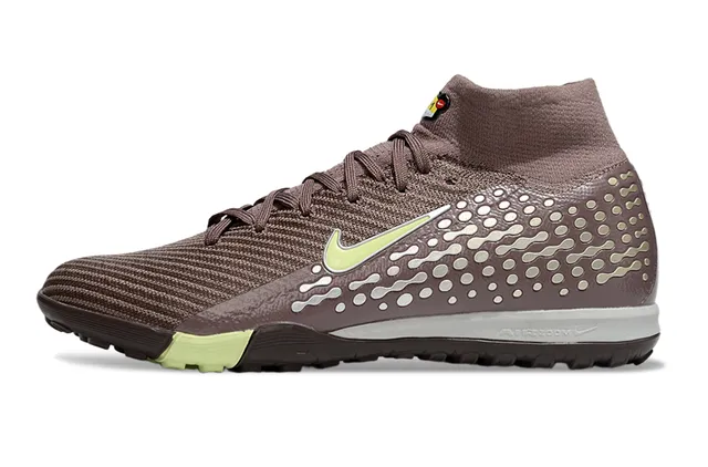 Nike Marrón Verde Zapatos de fútbol con ajuste tipo calcetín, parte superior de tejido, clavos moldeados para césped 2