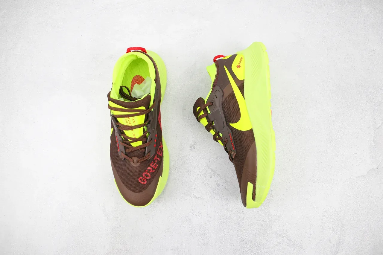 Nike Trail Silhouette GORE-TEX Chaussures de Running Imperméables Marron Jaune 3