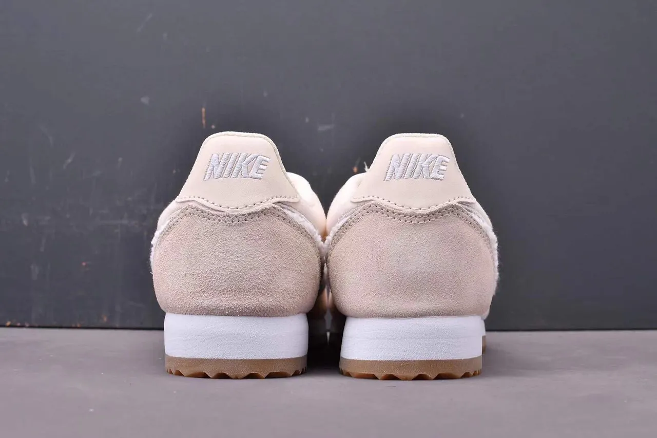 Nike Cortez Beige White Canvas And Suede Upper Shearling-Lined Swoosh Lifestyle Sneakers 9