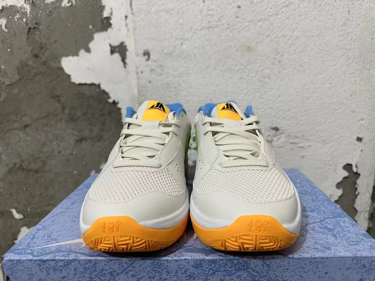 Nike Court Lite Multicolor Low-Top Mesh Upper Lifestyle Sneakers 3