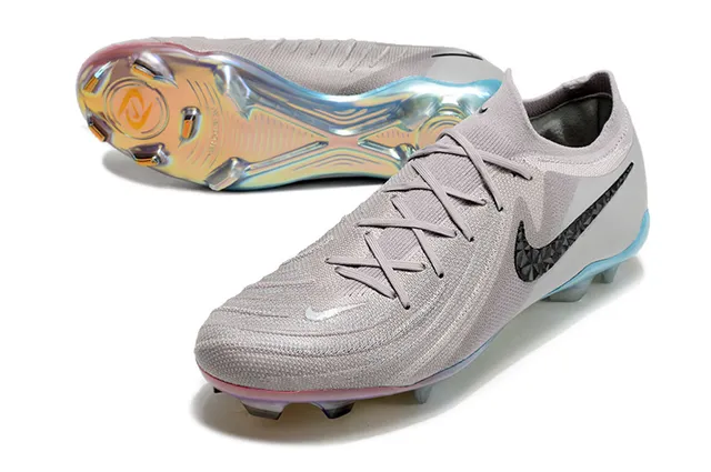 Nike Cyclone Firm-Ground Soccer Shoes 3