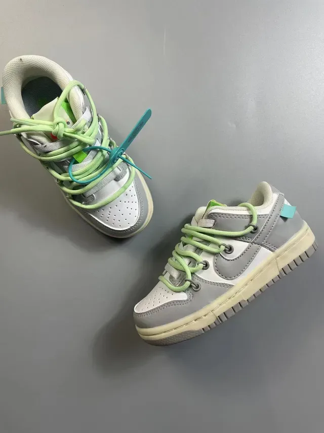 Nike Dunk Low Gray White Lifestyle Sneakers 3