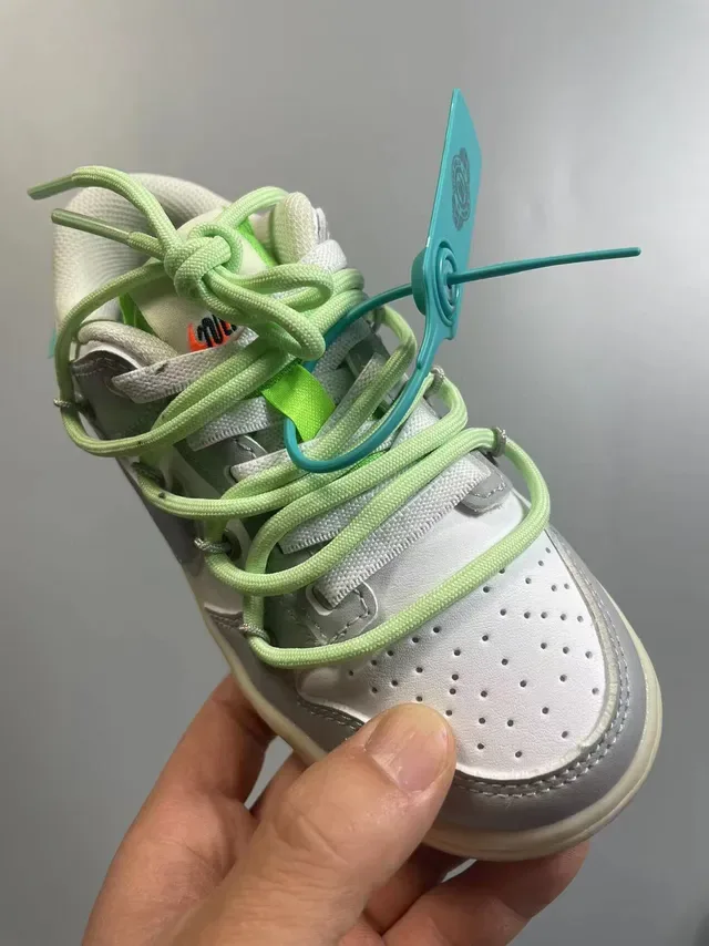 Nike Dunk Low Gray White Lifestyle Sneakers 5