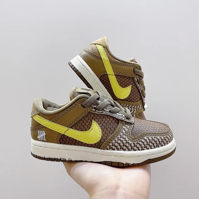 Nike Dunk Low Light Blue and Gray Lifestyle Sneakers 19