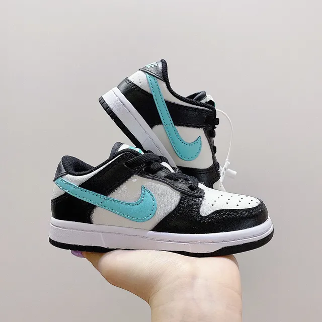 Nike Dunk Low Light Blue and Gray Lifestyle Sneakers 20