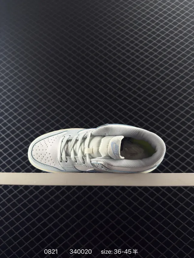 Nike Dunk Low Light Gray and Pale Blue Lifestyle Sneakers 4