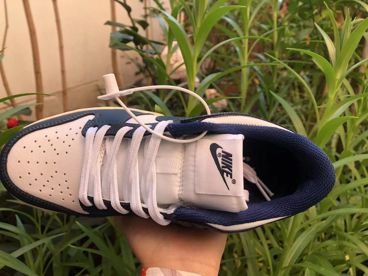 Nike Dunk Low Navy and Cream Lifestyle Sneakers 5