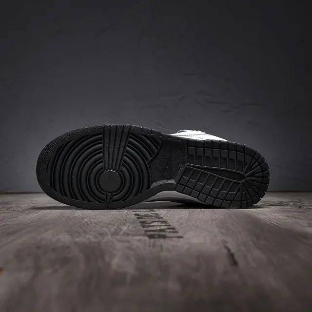 Sneakers Nike Dunk Low Transparent Smoke Lifestyle 5