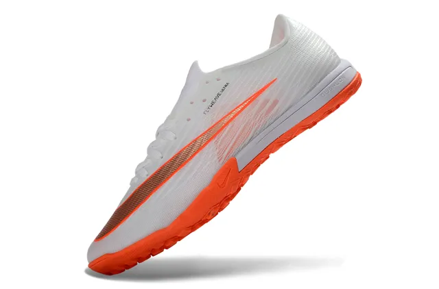 Nike Flyweave Ultra Chaussures de Football Blanc Oranges Pour Pelouse Artificielle 3