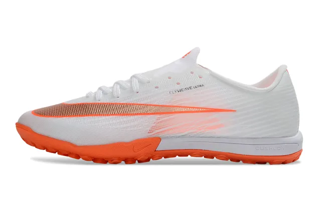 Nike Flyweave Ultra Chaussures de Football Blanc Oranges Pour Pelouse Artificielle 7