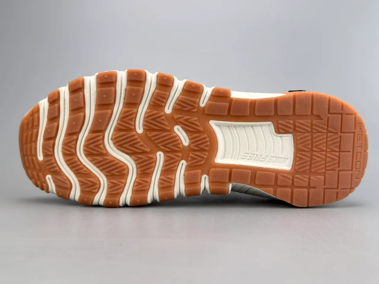 Nike Free RN Black White Knit Upper Flex-Groove Midsole Lifestyle Sneakers 8