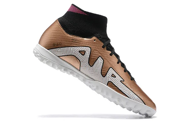 Nike Chaussures de football turf couleur Or Noir avec Col de type chaussette, Tige en tricot métallique 3