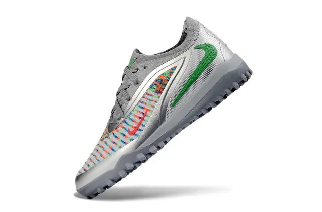 Nike Gris Multicolore Basse Flyknit Supérieur Turf Chaussures de football 3