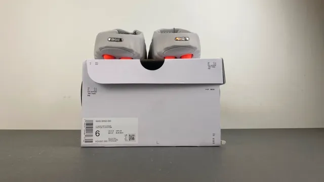 Nike Gray Orange Slip-On Construction Perforated Monolithic Upper Sneakers 15