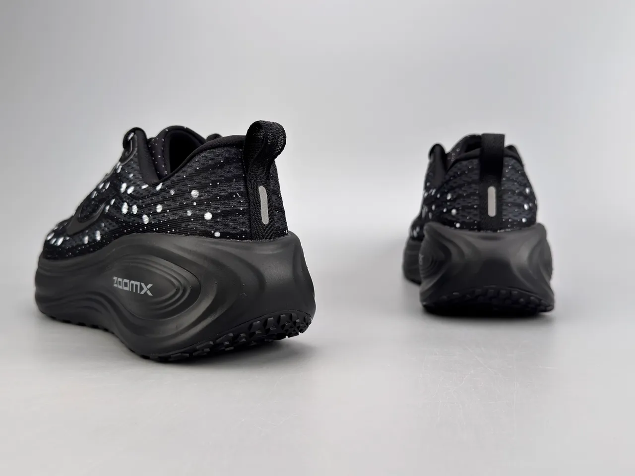 Nike Invincible Run Galaxy-Print Black Running Shoes 8