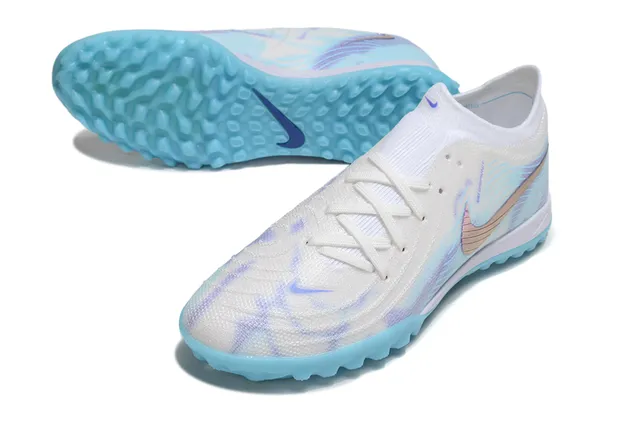 Nike Mercurial Vapor Haut tricoté blanc et bleu Swoosh violet iridescent chaussures de football turf 4