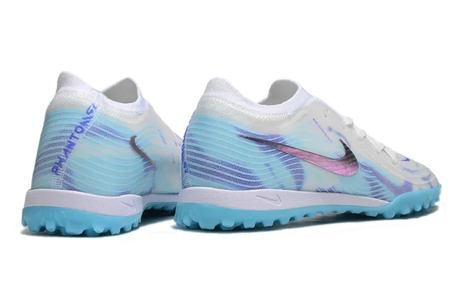 Nike Mercurial Vapor Haut tricoté blanc et bleu Swoosh violet iridescent chaussures de football turf 5